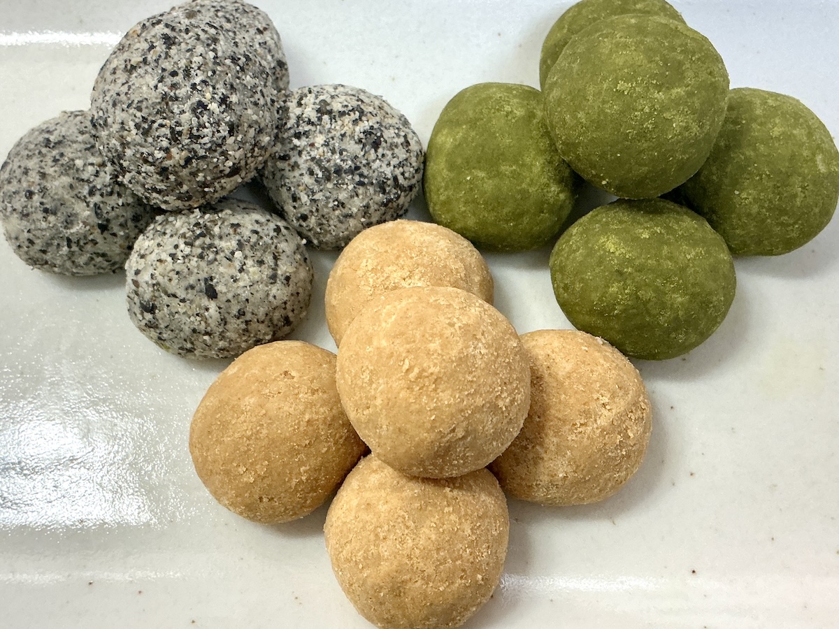きなこ・黒ごま・抹茶で作ったスノーボールクッキー