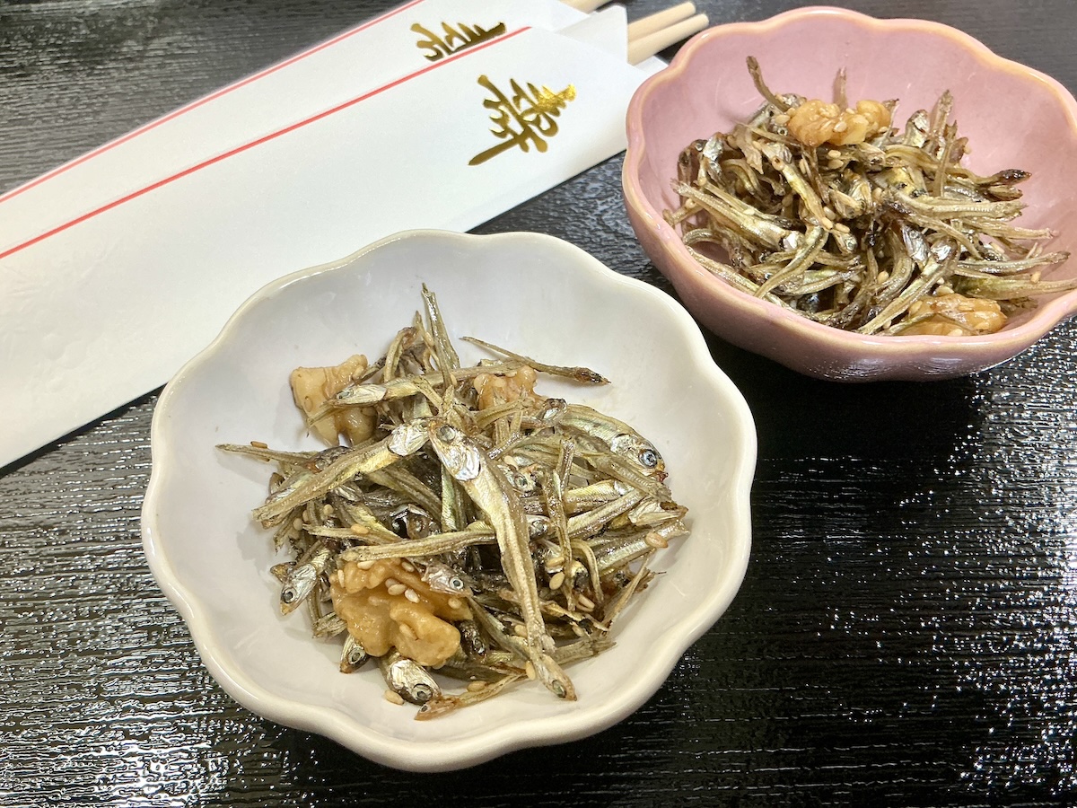水を配合してくっつかないように作った田作り