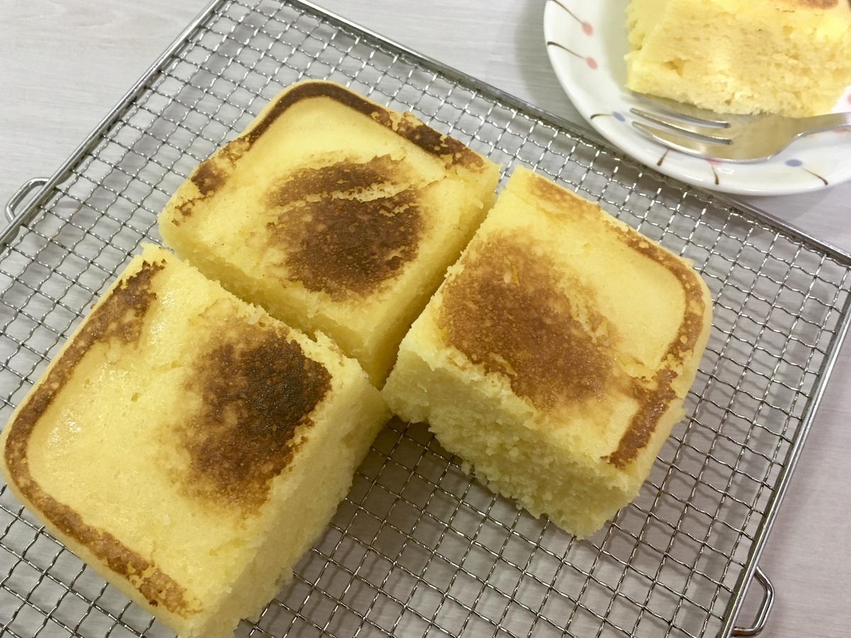 レンジで作ったクリームチーズ入り蒸しパン