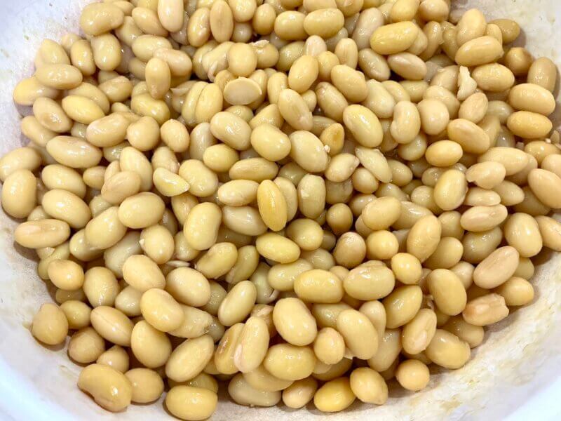大豆の水煮が出来上がったところ
