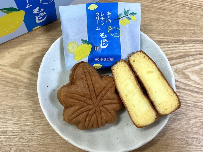 山田屋の季節限定「レモンクリームもみじ」の写真